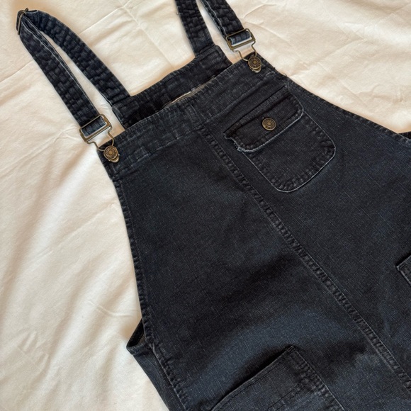 Never Worn Women’s Size SMALL Black Denim Overalls - Picture 2 of 10
